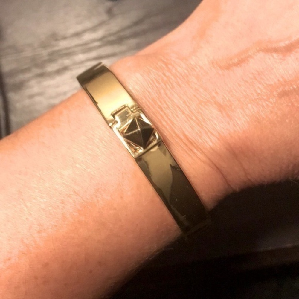 kate spade gold hinged bangle bracelet with lock